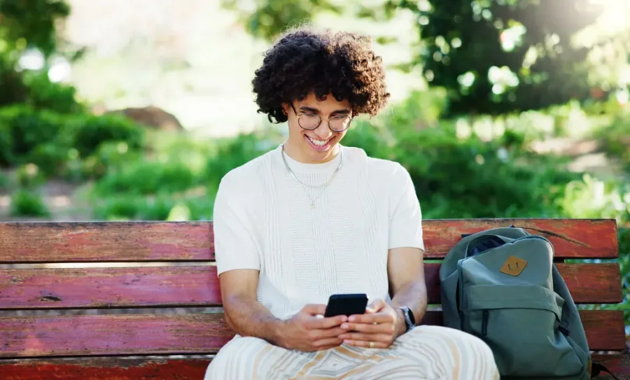 9 ideas de marketing de memes B2B que convierten el humor en resultados reales