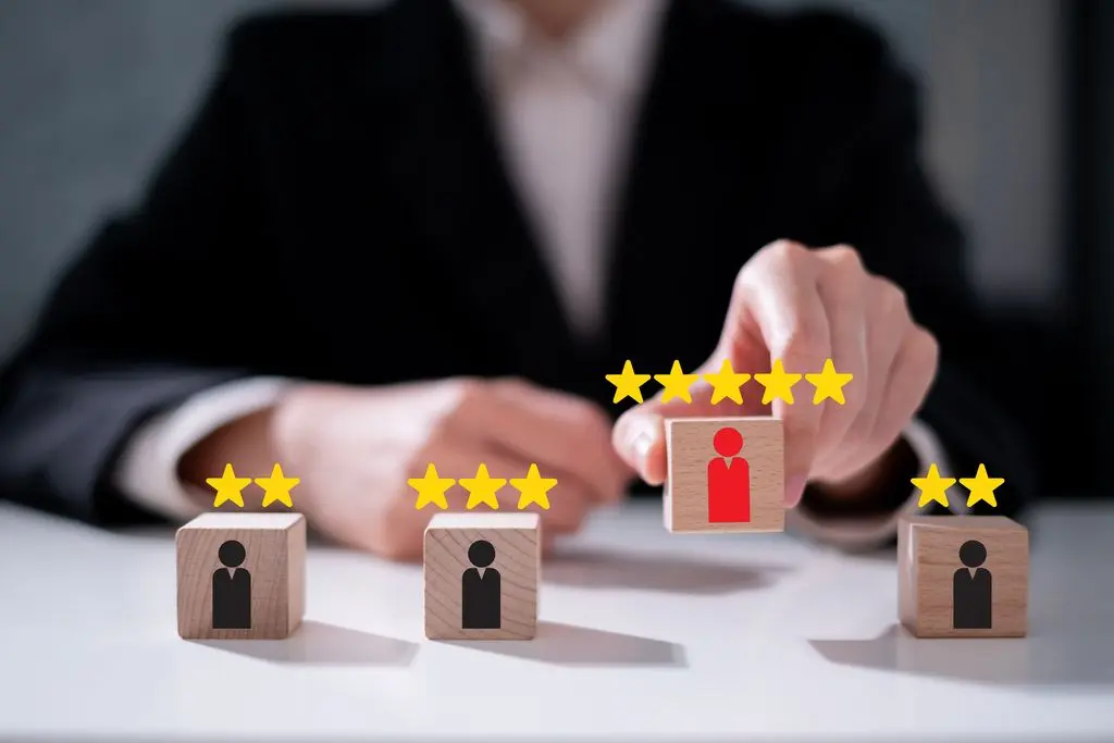 Cómo atraer y retener talento en Latinoamérica: 5 pasos clave para equipos de RRHH Cómo atraer y retener talento en Latinoamérica: 5 pasos clave para equipos de RRHH